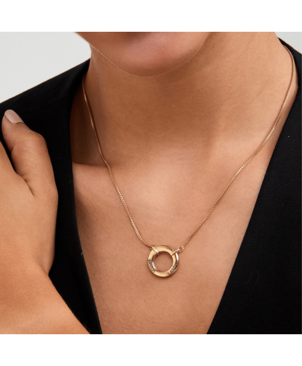Personalized Family Circle Necklace Custom Engraved Love Circle Necklace The "Forever Connected" Engraved Circle Necklace